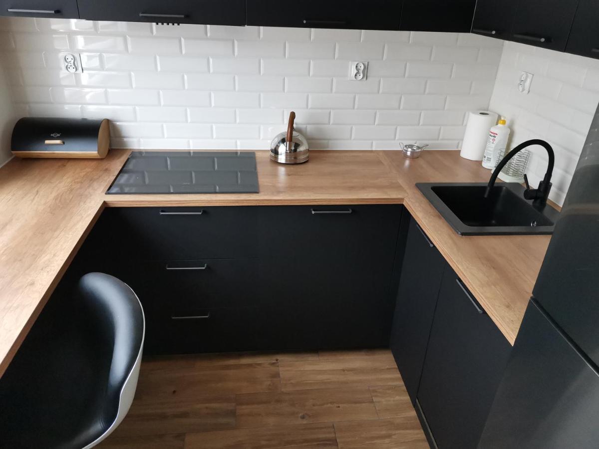 Przytulny Apartament W Wiezowcu - Centrum Miasta Podwislocze 38 Rzeszów Buitenkant foto