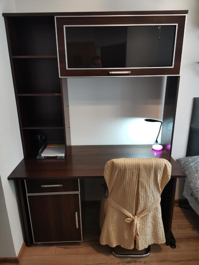 Przytulny Apartament W Wiezowcu - Centrum Miasta Podwislocze 38 Rzeszów Buitenkant foto