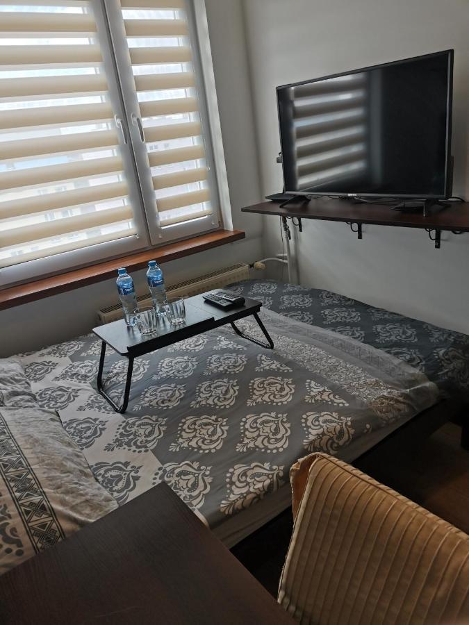 Przytulny Apartament W Wiezowcu - Centrum Miasta Podwislocze 38 Rzeszów Buitenkant foto