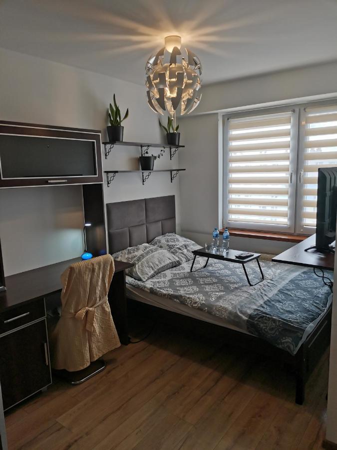 Przytulny Apartament W Wiezowcu - Centrum Miasta Podwislocze 38 Rzeszów Buitenkant foto